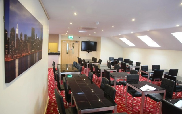 The Cambridge Hotel