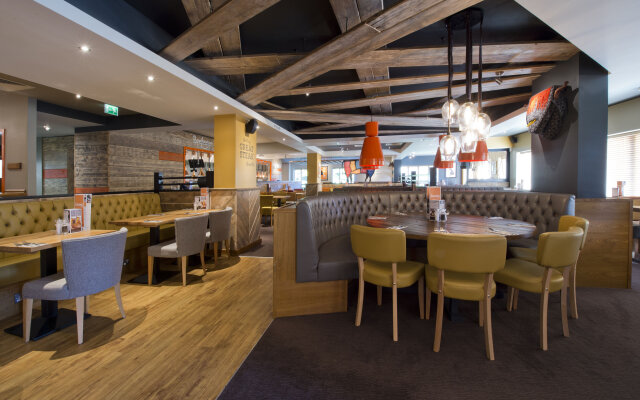 Premier Inn Cirencester