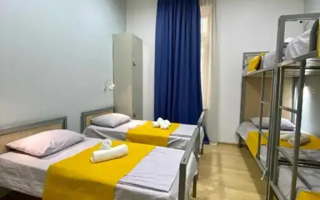 Queen Hostel