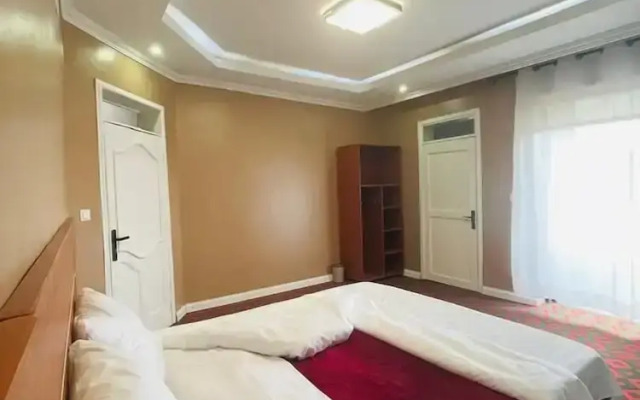 Emalu Residence