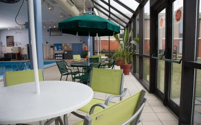 Rochester Airport Plaza Hotel