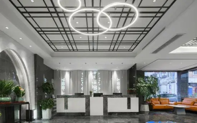 Xinyi Smart Hotel