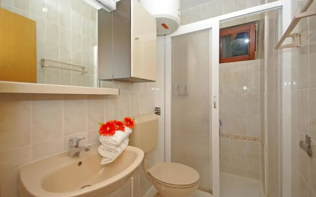 Apartment Ana Put Makra