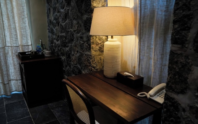 Tam Coc Retreat Ninh Bình – Guest Rooms – Hoa Lu