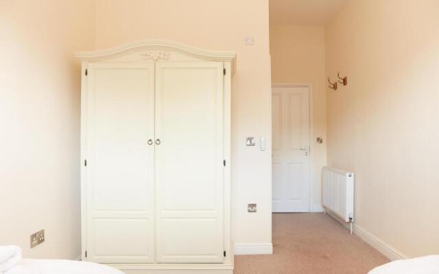 Olde Englishe Flat 10