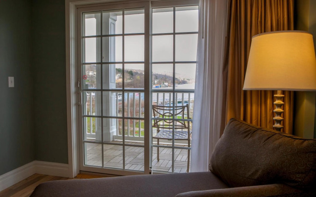 Watkins Glen Harbor Hotel