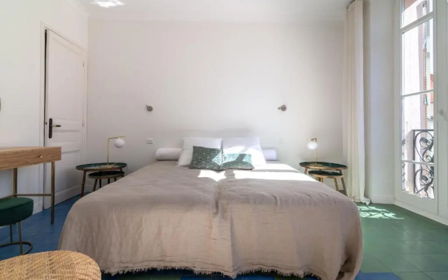 La Guitare 31 - Nice, Modern Studio in Center of Cannes, Right Behind Grand Hotel - Hotel in Cannes - Photo 2