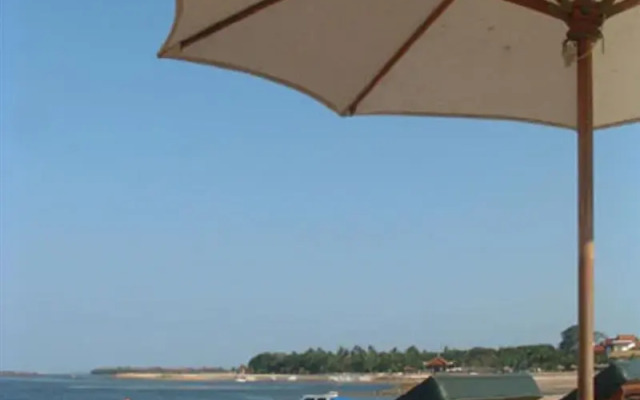 Puri Benoa Suites Bungalows