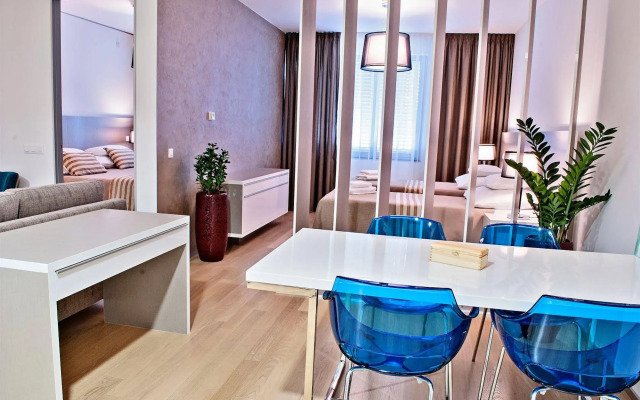 Wenceslas Square Terraces