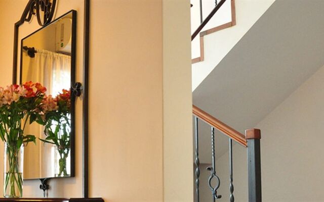 Hotel Ayres Colonia