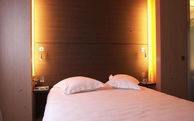 Hôtel Oceania Nantes Aéroport