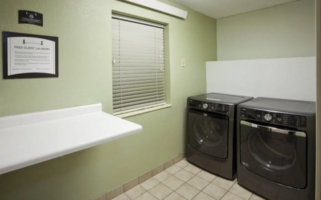Candlewood Suites Eagan Arpt South - Mall Area by IHG