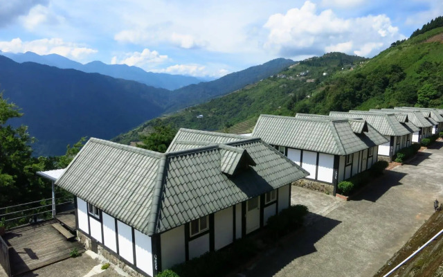 Zusin Shin Garden Hotel