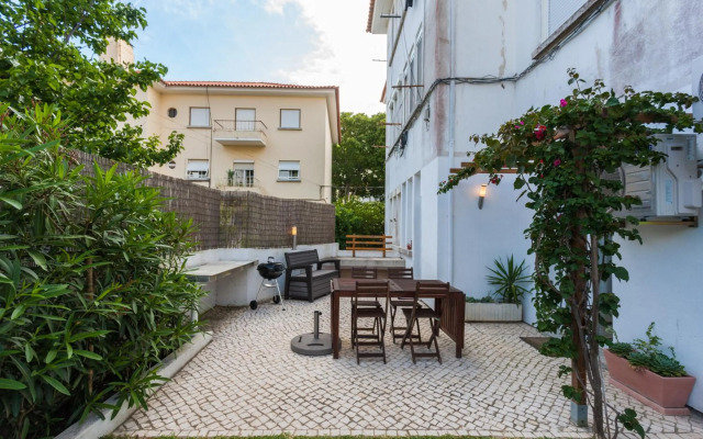 FLH Cascais Apartment with Terrace