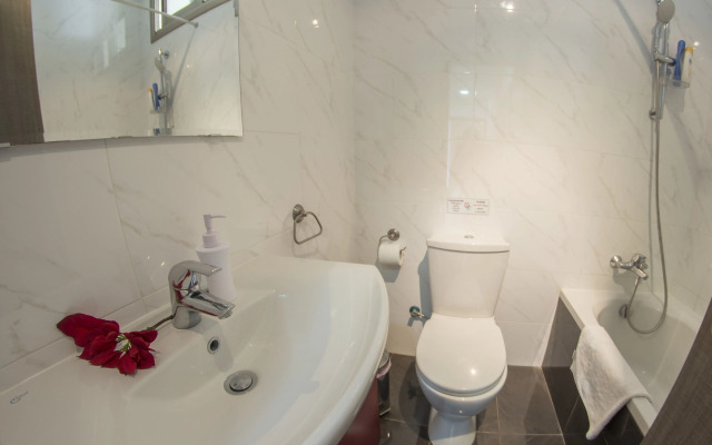 Mesogios House Suites