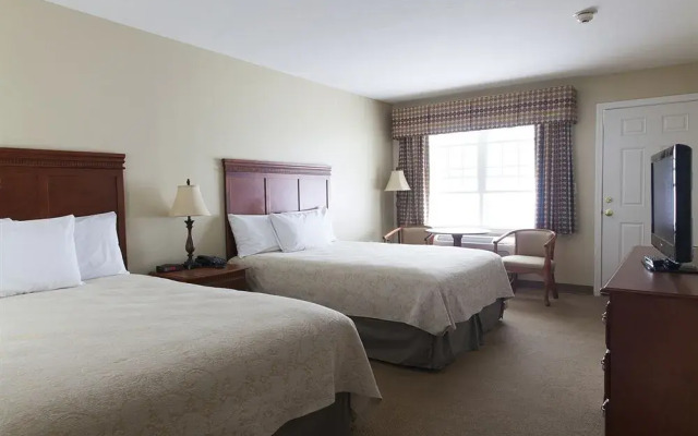 Admiral's Inn Resort