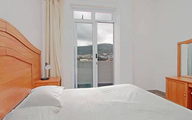 Canterbury 501 Apartment