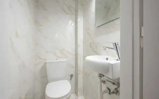 Victoria Majestic Suites Apartments
