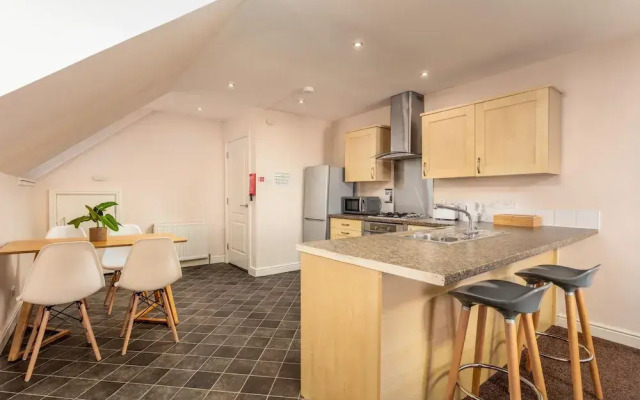 Elliot Suite No9 - Donnini Apartments