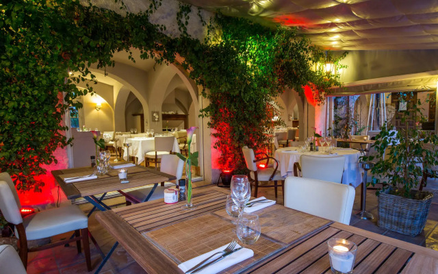 Confidentiel hôtel & Spa