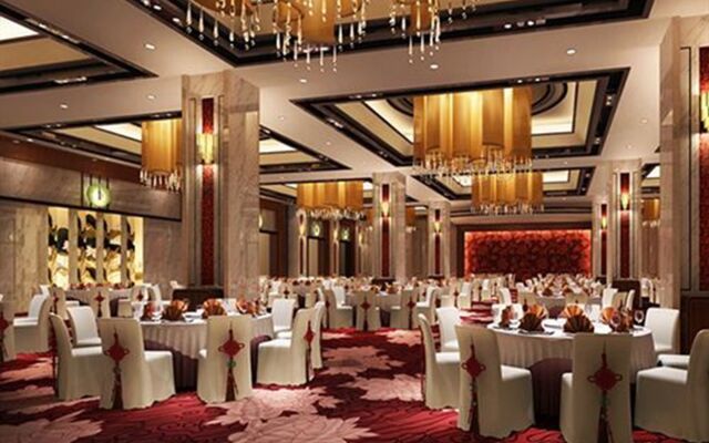 Avant-Garde Hotel