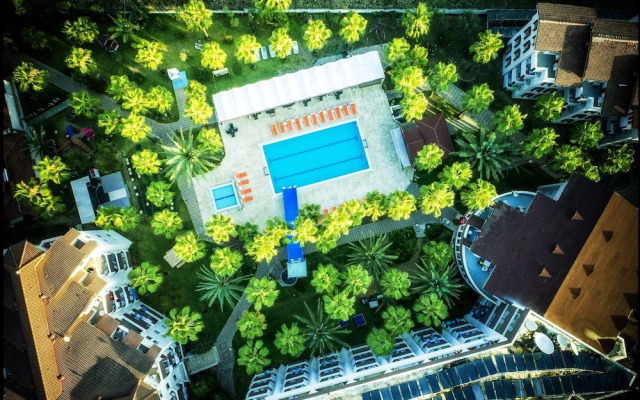 Nergos Garden Hotel