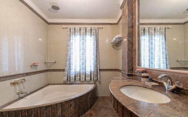 Krishnalaya Mansion By Vista Rooms