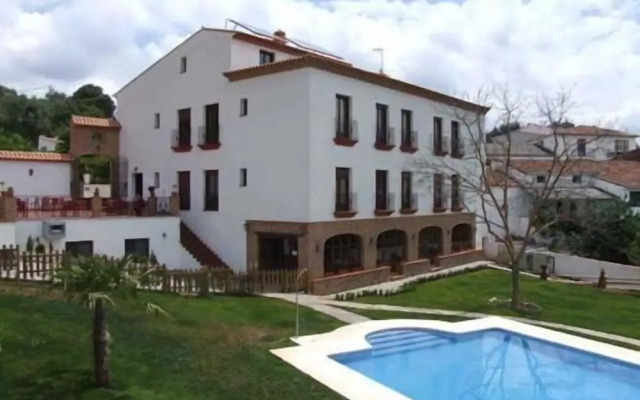 Aparthotel Rural 12 Caños