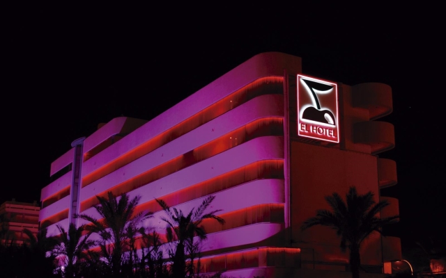 El Hotel Pacha