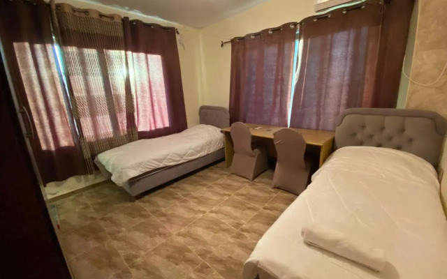 Jericho Waleed's Hostel
