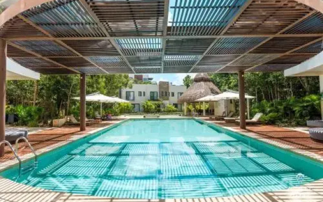 3br/3ba in Ciudad Mayakoba, Balaya Condo