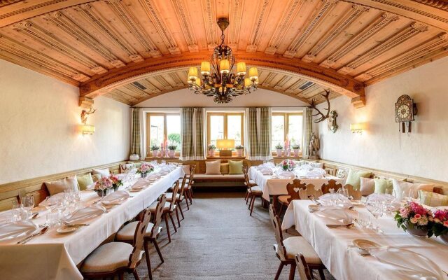 Bauer Hotel & Restaurant