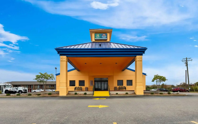 Suburban Studios Mason Near Kings Island