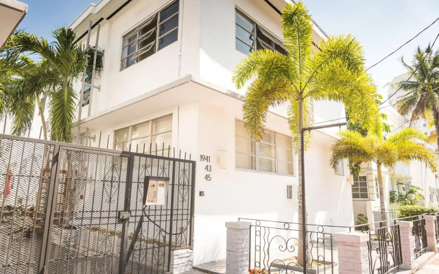 Park SoBe Apartments