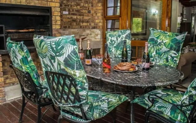 Inyamatane 227B Kruger Park Lodge