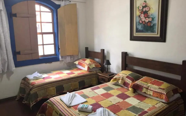 Pousada Sinhá Moça Campos Ltda