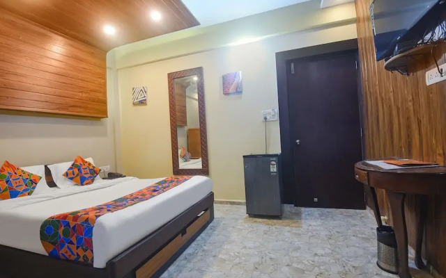 OYO 85326 Corinthia Boutique Rooms