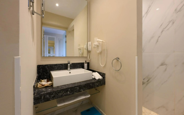Art Hotel Debono
