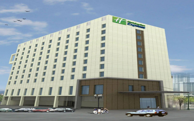 Holiday Inn Express Chennai Old Mahabalipuram Road