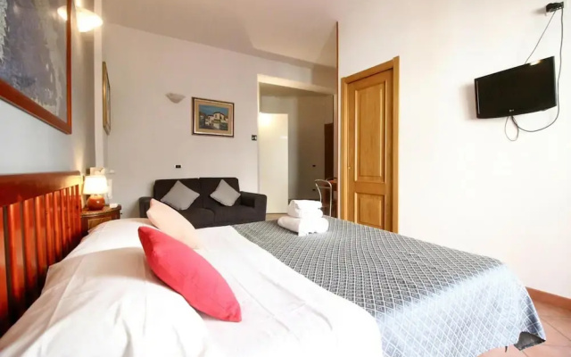 Rome Apartment for Two Guests