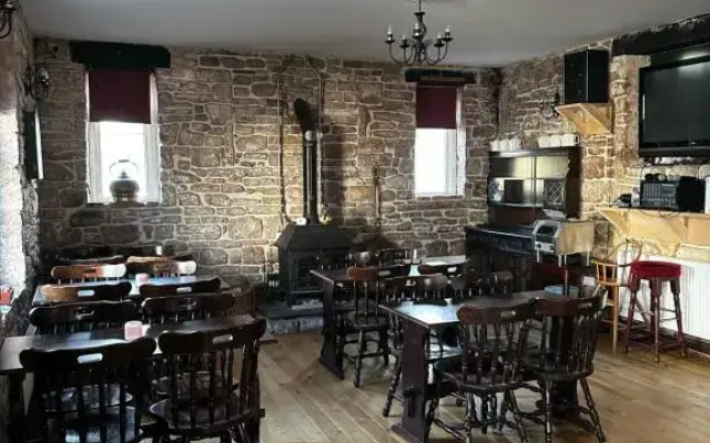 Ecclefechan Hotel