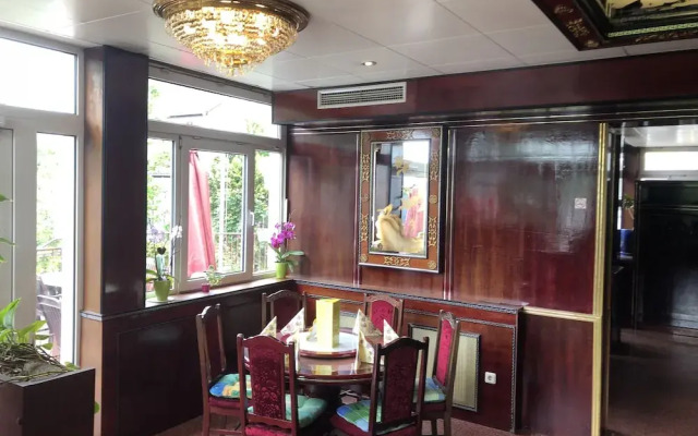 Simona Hotel Frankfurt Airport