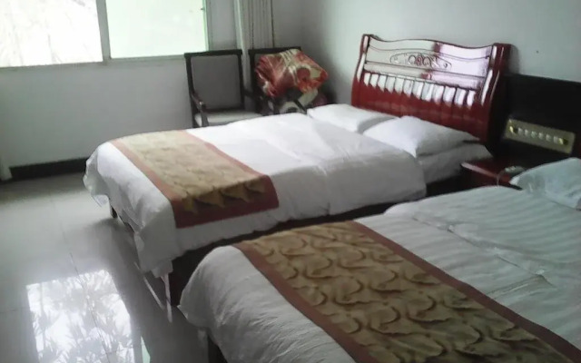 Shunan Zhuhai Home Inn