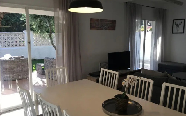 Chal Paraso, Jardn Grande, Al Lado De La Playa