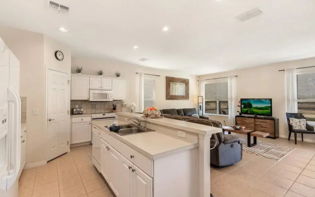 Lake View Villa 359