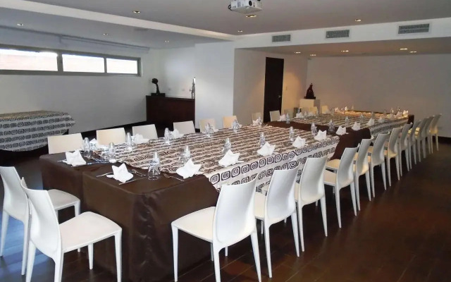 Adriatika Hotel & Residence