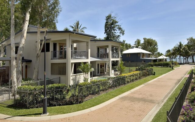 Torun Holiday House