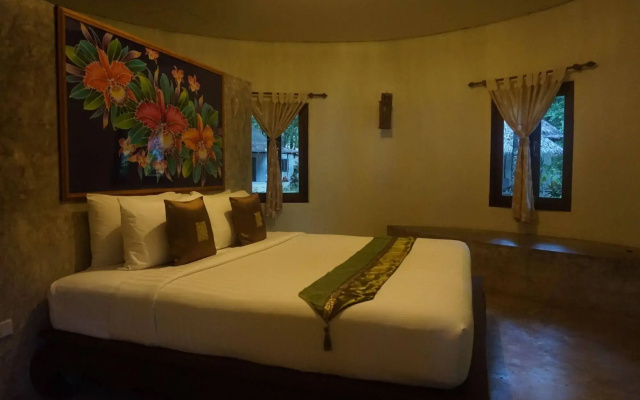 The Tropical Beach Resort