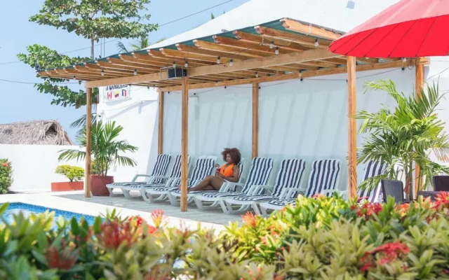 Hotel 3 Banderas Manzanillo del Mar