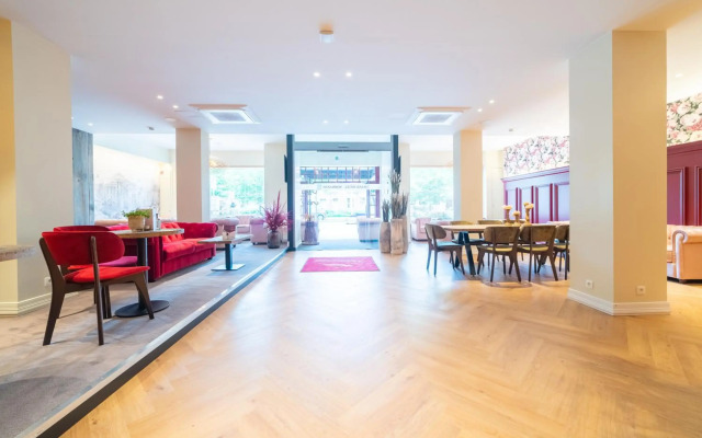 Grand Hotel Normandy by CW Hotel Collection